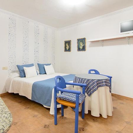Apartamentos Turisticos Casa Soto Байона Экстерьер фото