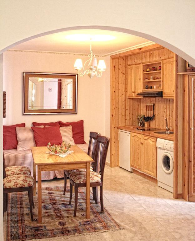 Apartamentos Turisticos Casa Soto Байона Экстерьер фото